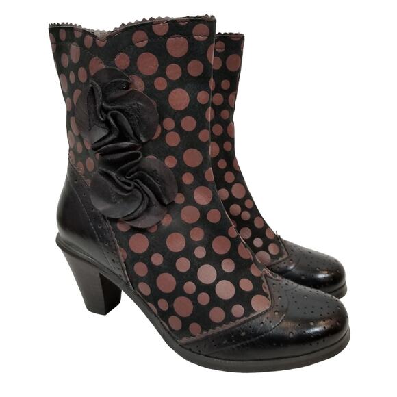 L'Artiste Spring Step Perignon Women's Leather Wing Tip Polka Dot Boots Size 39 - Picture 1 of 11